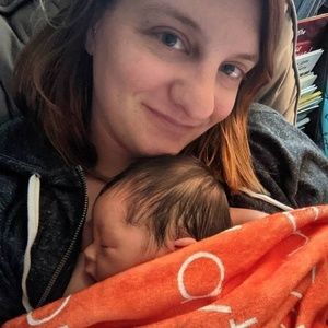 Meet your Posher, Allyson